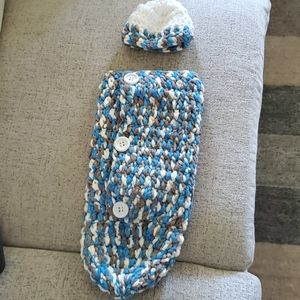 Baby cocoon sleeping bag